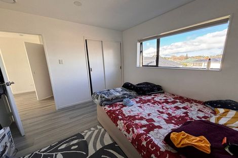 Photo of property in 9a Julian Place, Otara, Auckland, 2023