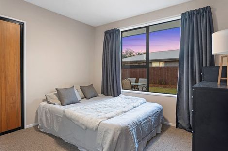 Photo of property in 12 Mervyn Drive, Avondale, Christchurch, 8061