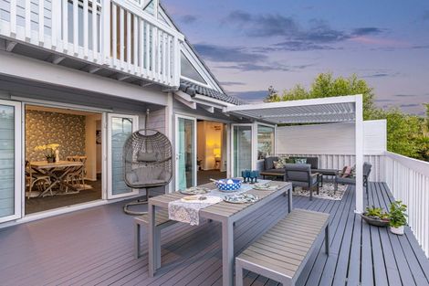 Photo of property in 21 Hebron Road, Waiake, Auckland, 0630