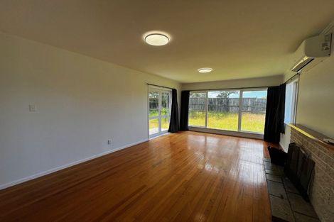 Photo of property in 95 Target Road, Totara Vale, Auckland, 0629