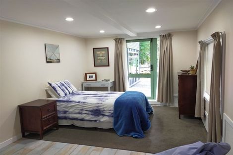 Photo of property in 100 The Terrace, Thames, 3500
