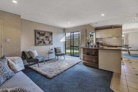 Photo of property in 11 Coleraine Place, East Tamaki, Auckland, 2016