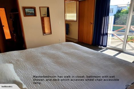 Photo of property in 12 Matai Place, Waikawa, Picton, 7220