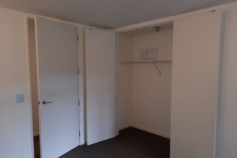 Photo of property in Montreaux Apartments, 7k/164 The Terrace, Wellington Central, Wellington, 6011