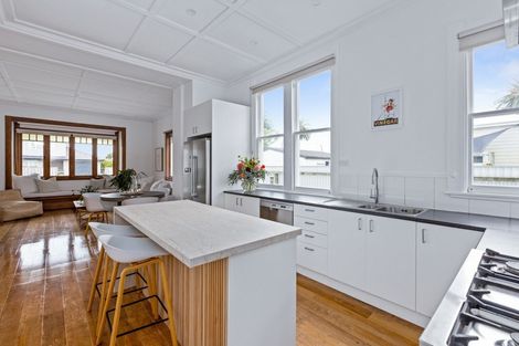 Photo of property in 24a Jull Street, Napier South, Napier, 4110