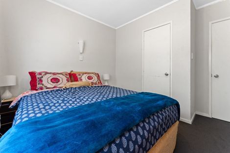 Photo of property in 1/4046 Great North Road, Glen Eden, Auckland, 0602