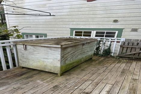 Photo of property in 3/133 Kelburn Parade, Kelburn, Wellington, 6012