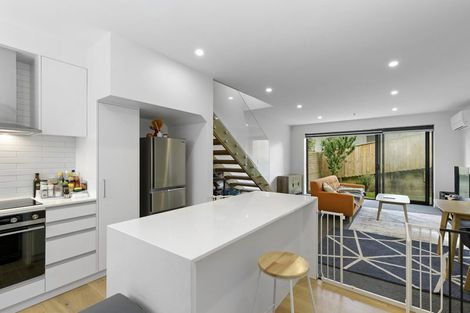 Photo of property in 4a Ferry Road, Days Bay, Lower Hutt, 5013