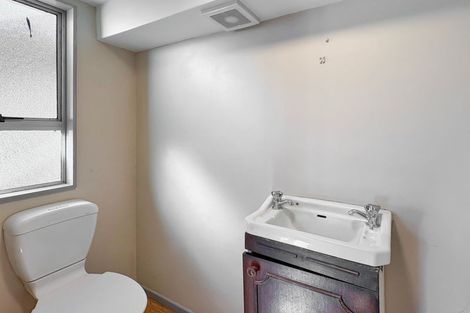 Photo of property in 18 Flinders Road, Heathcote Valley, Christchurch, 8022