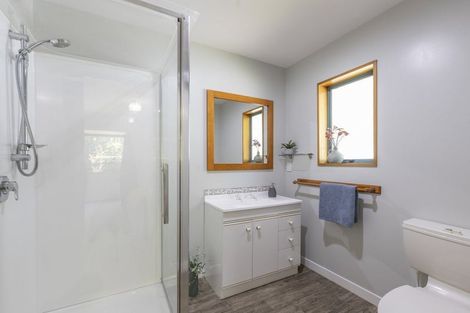 Photo of property in 4 Oakden Drive, Darfield, 7510