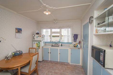 Photo of property in 52 Maltby Avenue, West End, Timaru, 7910