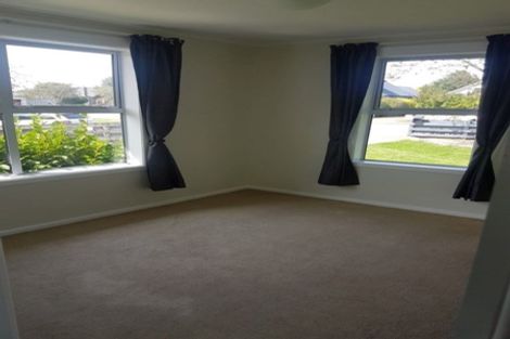 Photo of property in 4 Lamond Street, Rosedale, Invercargill, 9810