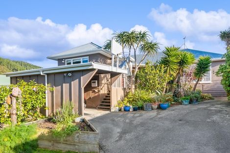 Photo of property in 8b Tararua Street, Paraparaumu, 5032