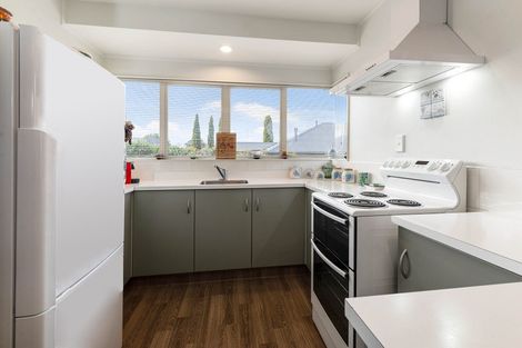 Photo of property in 9b Barraud Place, Pukehangi, Rotorua, 3015