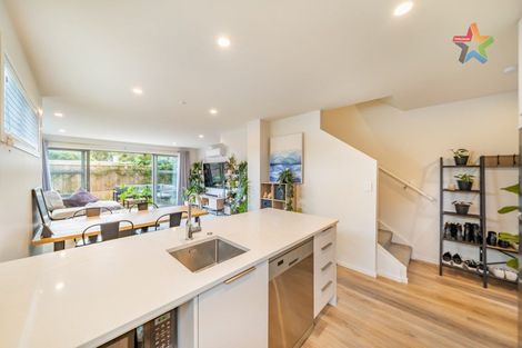 Photo of property in 9 Mcgrath Way, Taita, Lower Hutt, 5011