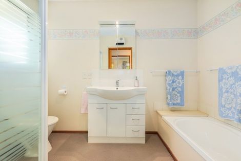 Photo of property in 96 Proctor Street, Papanui, Christchurch, 8053