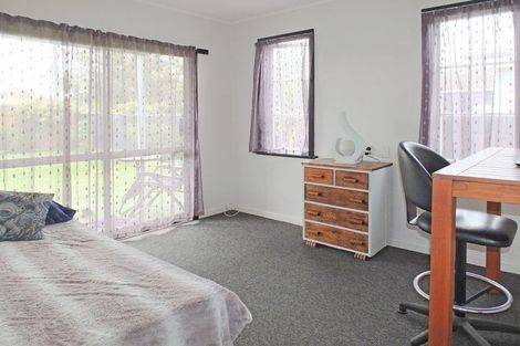 Photo of property in 66a Norbiton Road, Foxton, 4814