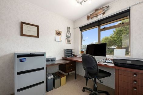 Photo of property in 7 Palmer Crescent, Silverstream, Upper Hutt, 5019