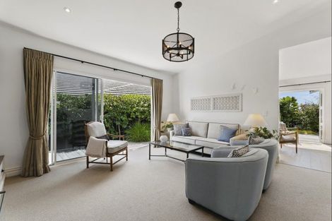 Photo of property in 3 Astelia Lane, Papamoa Beach, Papamoa, 3118