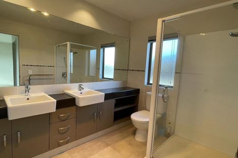 Photo of property in 3 Tivoli Court, Flat Bush, Auckland, 2019
