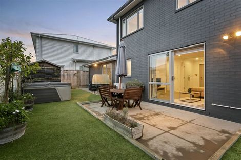 Photo of property in 39 Forbes Mccammon Drive, Swanson, Auckland, 0614