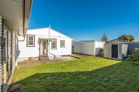 Photo of property in 10 Cornfoot Street, Castlecliff, Whanganui, 4501