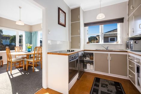 Photo of property in 27 Stanley Street, Wainuiomata, Lower Hutt, 5014