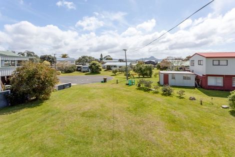 Photo of property in 15 Hicks Place, Cooks Beach, Whitianga, 3591