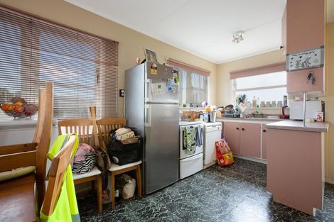 Photo of property in 73 Driver Crescent, Cannons Creek, Porirua, 5024