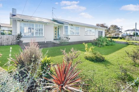 Photo of property in 12 Cecil Street, St Andrews, Hamilton, 3200