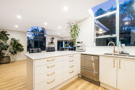 Photo of property in 10 Portage Place, Whitby, Porirua, 5024