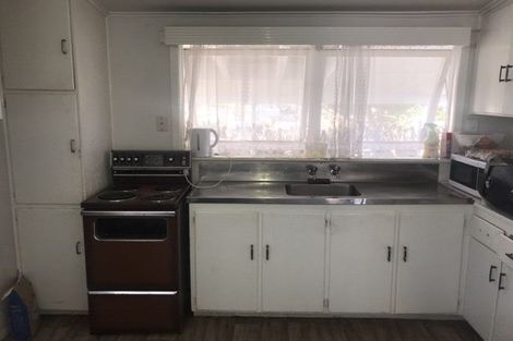 Photo of property in 33 Mcburney Place, Mangere East, Auckland, 2024