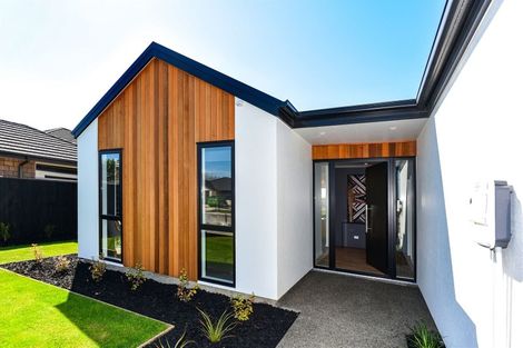 Photo of property in 11 Collier Drive, Halswell, Christchurch, 8025