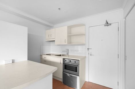 Photo of property in The Rennaissance, 6i/18 Ronwood Avenue, Manukau, Auckland, 2104