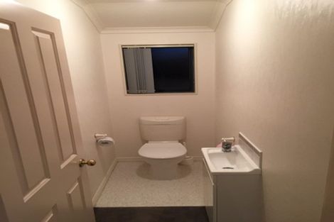 Photo of property in 17 Highcroft Place, Welcome Bay, Tauranga, 3112