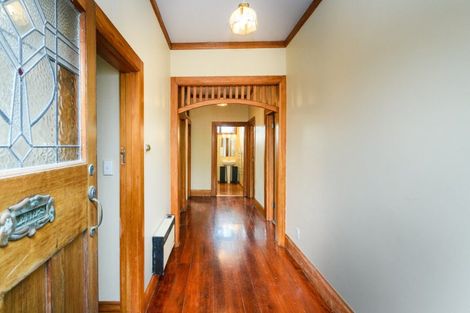 Photo of property in 9 Burns Avenue, Takaro, Palmerston North, 4412