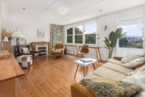 Photo of property in 118 Te Pene Avenue, Titahi Bay, Porirua, 5022