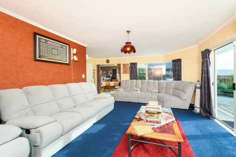 Photo of property in 87 Pacific Drive, Fitzherbert, Palmerston North, 4410