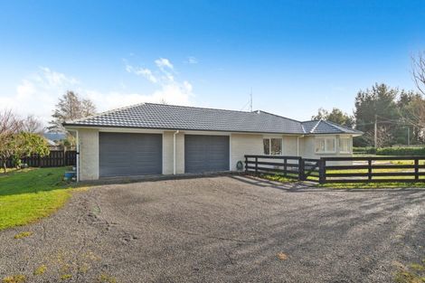 Photo of property in 137 Kent Street, Carterton, 5713