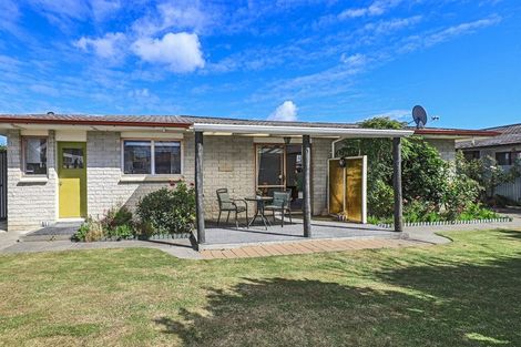 Photo of property in 3/508 Saint Aubyn, Hastings, 4122