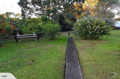 Photo of property in 92 Pleasant Road, Titirangi, Auckland, 0604
