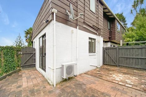 Photo of property in 124 Stapleford Crescent, Browns Bay, Auckland, 0630