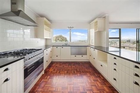 Photo of property in 13 Katui Street, Castor Bay, Auckland, 0620