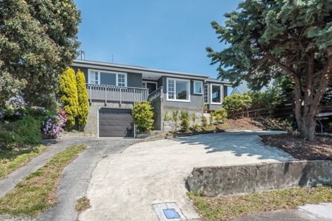 Photo of property in 12 Frances Street, Waikanae Beach, Waikanae, 5036
