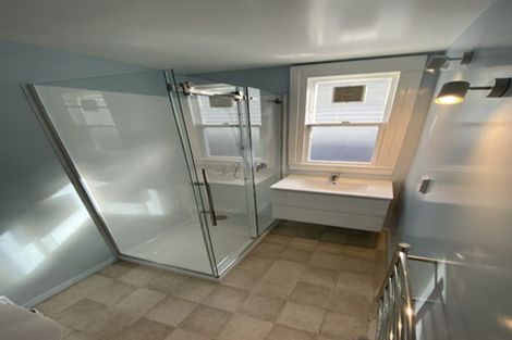 Photo of property in 168 Tasman Street, Mount Cook, Wellington, 6021