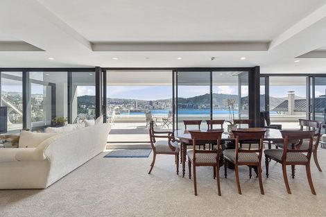 Photo of property in 4/308 Oriental Parade, Oriental Bay, Wellington, 6011