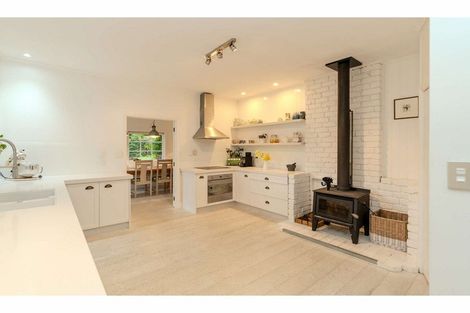 Photo of property in 37 Riverview Road, Kerikeri, 0230