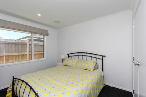 Photo of property in 53 Fernbrook Drive, Hurworth, New Plymouth, 4310