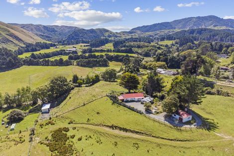 Photo of property in 33 Ratadale Road, Reikorangi, Waikanae, 5391