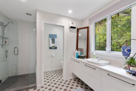 Photo of property in 132 Attwood Road, Paremoremo, Auckland, 0632